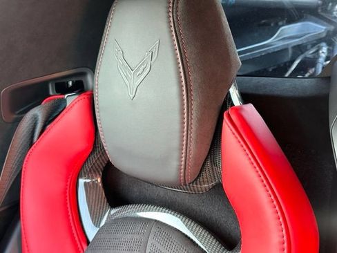Used 2023 Chevrolet Corvette Stingray Premium Cpe w/ Z51 Performance Package RWD image 24