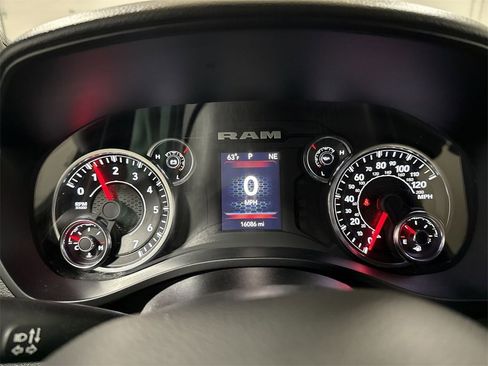 Used 2024 RAM 1500 Big Horn image 11