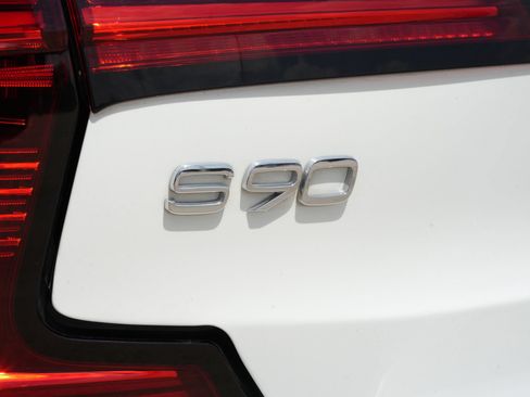 Used 2021 Volvo S90 T6 R-Design w/ Advanced Package AWD/4WD image 17