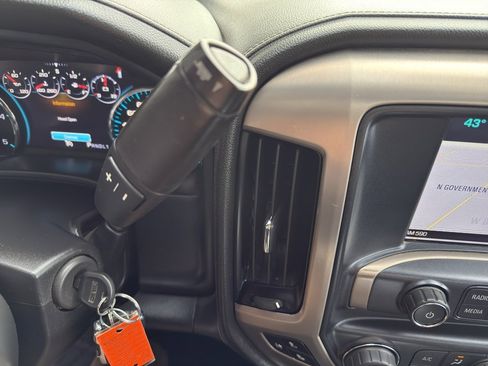 Used 2019 GMC Sierra 3500 Denali image 32