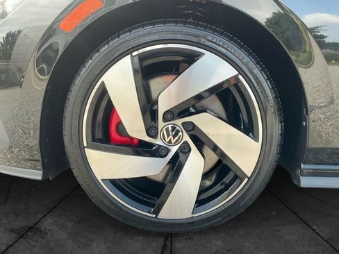 Used 2024 Volkswagen GTI S FWD image 15