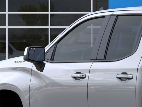New 2026 Chevrolet Silverado 1500 LT image 12