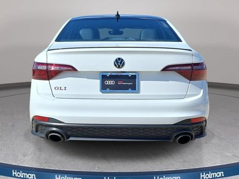 Used 2024 Volkswagen Jetta GLI Autobahn FWD image 7