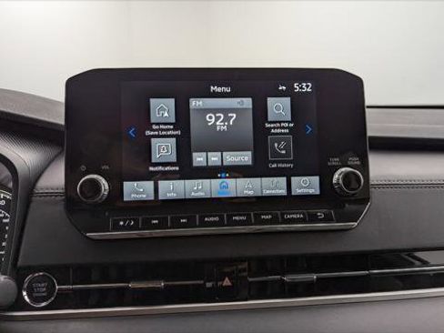 Used 2024 Mitsubishi Outlander SE image 27