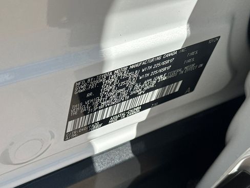 Used 2025 Toyota RAV4 XLE image 35