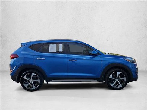 Used 2017 Hyundai Tucson Limited AWD/4WD image 4