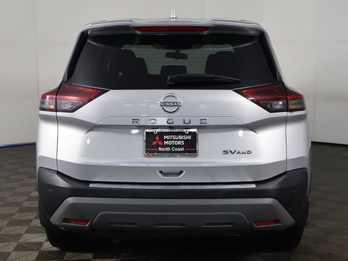 Used 2023 Nissan Rogue SV AWD/4WD image 11