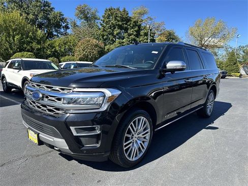 Certified 2022 Ford Expedition Max Platinum image 9