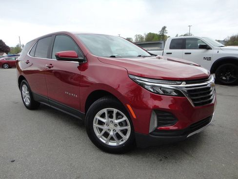 Used 2022 Chevrolet Equinox LT AWD/4WD image 3