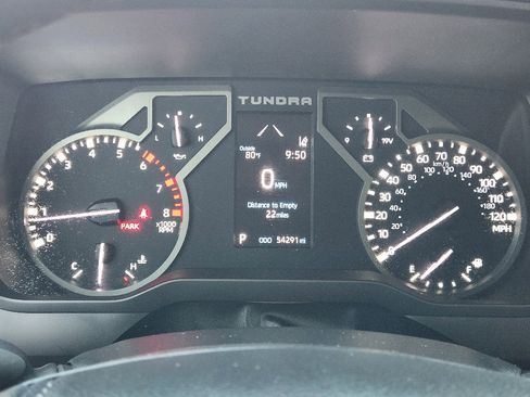 Used 2023 Toyota Tundra Limited image 17