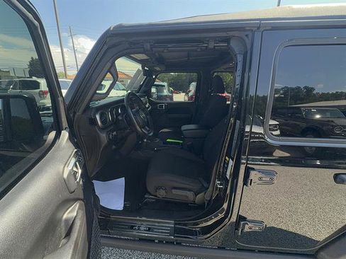 Used 2022 Jeep Wrangler Unlimited Sport AWD/4WD image 10