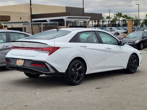 New 2026 Hyundai Elantra Sport image 2