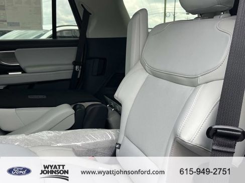 New 2026 Ford Expedition Platinum AWD/4WD image 22