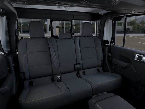 New 2025 Jeep Gladiator Sport AWD/4WD image 15