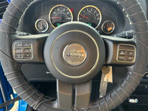 Used 2016 Jeep Wrangler Sport image 23