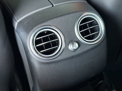 Used 2019 Mercedes-Benz GLC 300 4MATIC Coupe image 13
