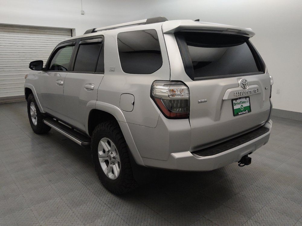 Used 2021 Toyota 4Runner SR5 Premium w/ Moonroof Package RWD image 5