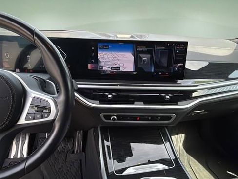 Used 2023 BMW X7 M60i w/ Executive Package AWD/4WD image 12