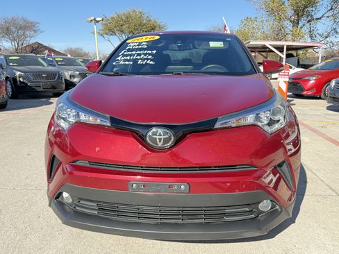 Used 2018 Toyota C-HR image 3