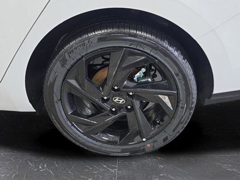 New 2026 Hyundai Elantra SEL Sport Premium FWD image 34