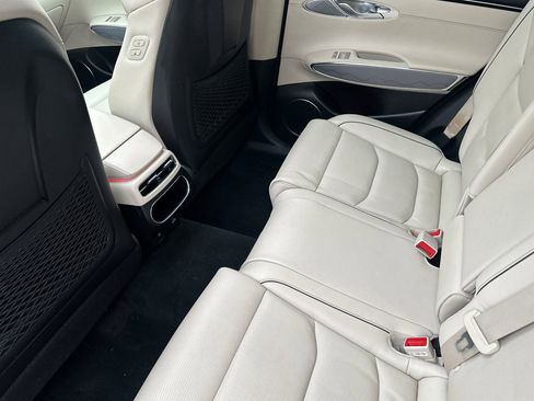 Used 2023 Genesis GV70 2.5T w/ Advanced Package image 13