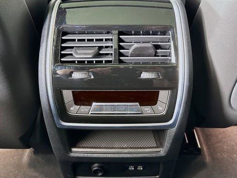 New 2026 BMW X7 xDrive40i w/ M Sport Package image 26