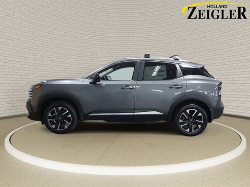 New 2026 Nissan Kicks SV image 8