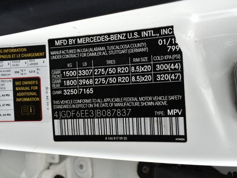 Used 2018 Mercedes-Benz GLS 450 4MATIC w/ Premium Package image 54