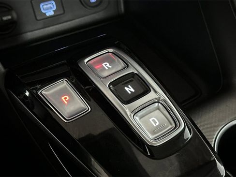 Used 2023 Hyundai Sonata SE image 17