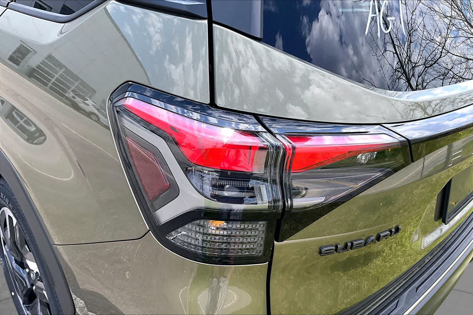 New 2026 Subaru Forester Touring AWD/4WD image 15
