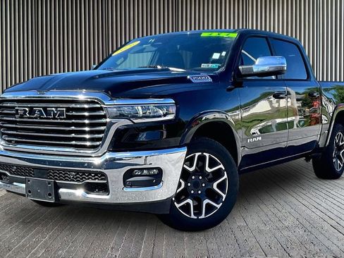 Used 2026 RAM 1500 Laramie AWD/4WD image 2