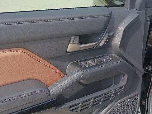 New 2026 Toyota 4Runner Limited AWD/4WD image 8