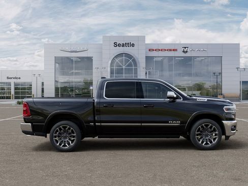 New 2025 RAM 1500 Limited AWD/4WD image 22