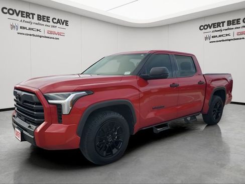 Used 2022 Toyota Tundra SR5 image 3