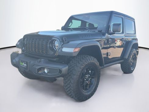 Used 2025 Jeep Wrangler Sport AWD/4WD image 3