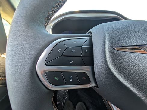 New 2026 Chrysler Pacifica Pinnacle w/ Trailer Tow Group image 27