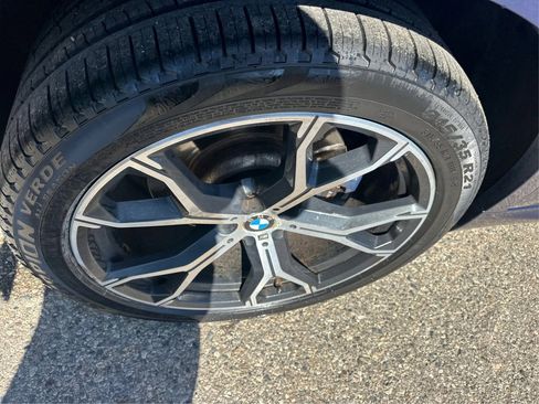 Used 2019 BMW X5 xDrive40i w/ M Sport Package image 21