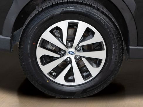 Used 2023 Subaru Outback Premium image 35