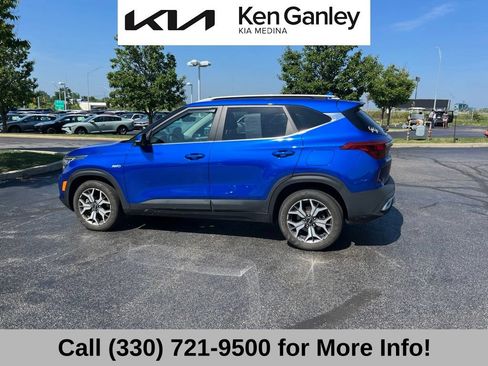 Certified 2023 Kia Seltos EX AWD/4WD image 9