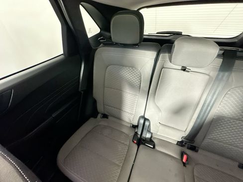 Used 2021 Ford Escape SE w/ Convenience Package FWD image 12