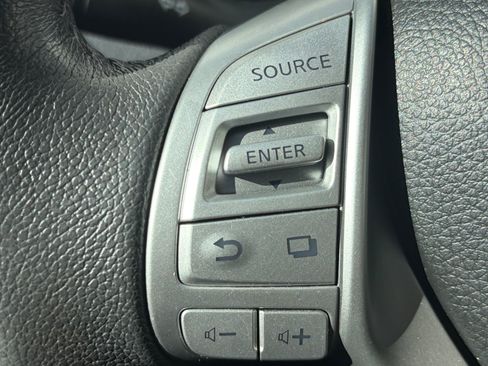 Used 2016 Nissan Rogue SL FWD image 20