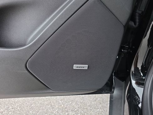 New 2026 Cadillac XT5 Sportv w/ LPO, Floor Liner Package AWD/4WD image 19