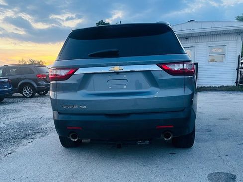 Used 2019 Chevrolet Traverse LS AWD/4WD image 11