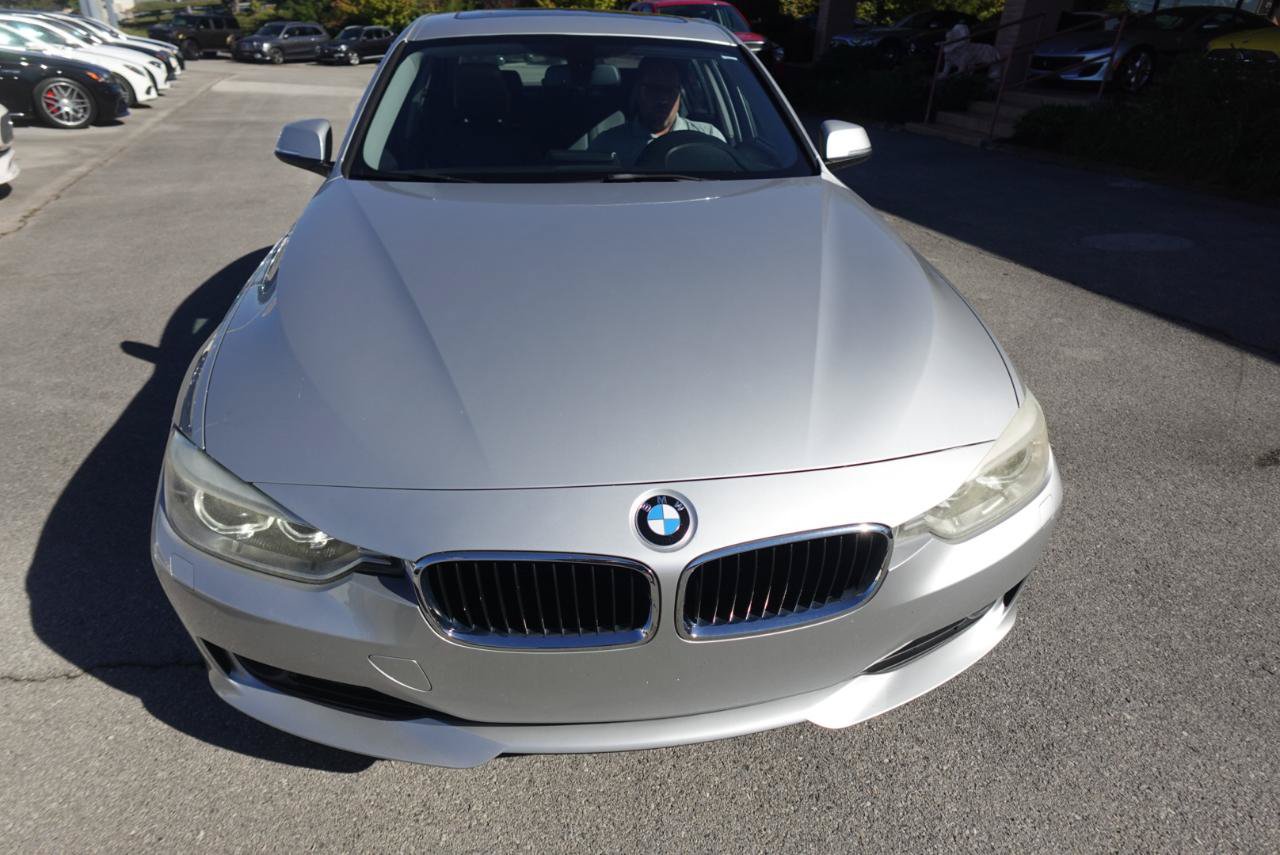 Used 2013 BMW 328i xDrive Sedan AWD/4WD image 6