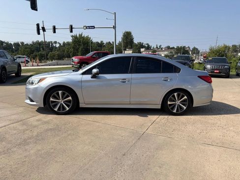 Used 2015 Subaru Legacy 2.5i Limited AWD/4WD image 5