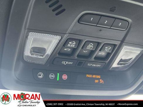 Certified 2023 Chevrolet Traverse RS w/ LPO, Floor Liner Package AWD/4WD image 29