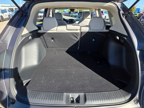 New 2026 Honda HR-V LX image 17