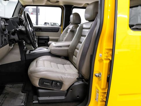 Used 2007 HUMMER H2 SUT AWD/4WD image 3