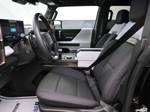 New 2025 GMC Hummer EV 3X image 12