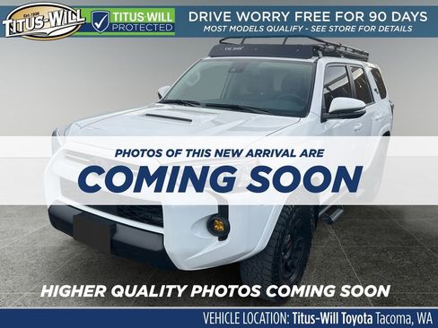 Used 2024 Toyota 4Runner TRD Off-Road Premium w/ Off Road Premium Plus Package image 2